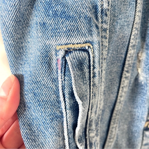 Zara Women's Distressed Button Down Long Length Medium Wash Denim Jacket - Picture 16 of 16